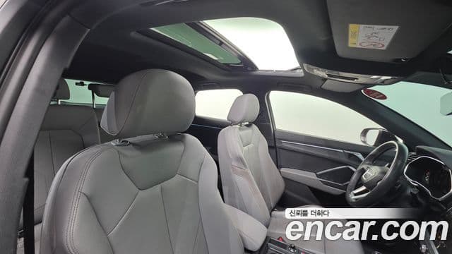 Audi Q3 (F3) 35 TDI Quattro Premium Sportback, 2023 11