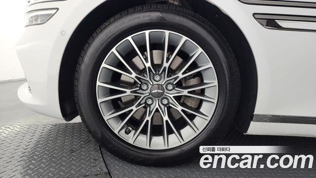 Genesis G80 (RG3) бензин 2.5 турбо AWD, 2022 все фото