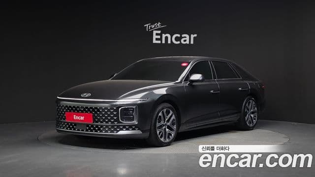 Hyundai Grandeur (GN7) Exclusive, 2025 1