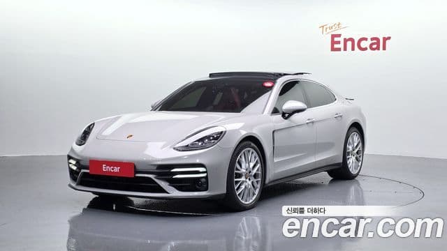 Porsche Panamera (971), 2023 1