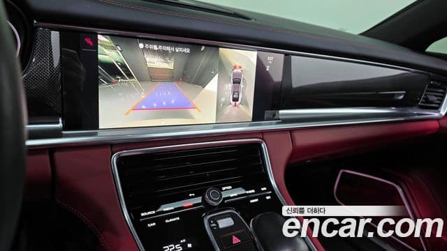 Porsche Panamera (971), 2023 16