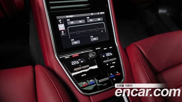 Porsche Panamera (971), 2023 17