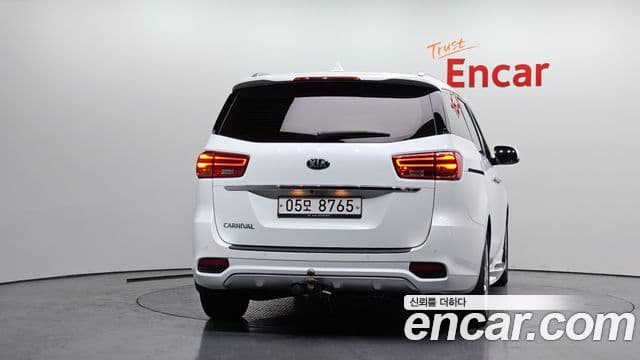 Kia The / новый New Carnival Special, 2019 4