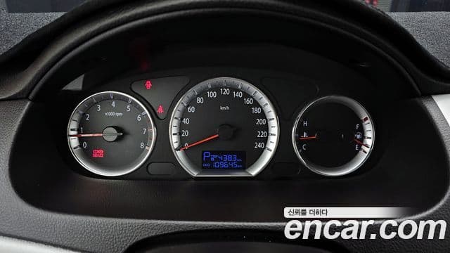 Hyundai NF Sonata 트랜스폼 Luxury, 2010 8