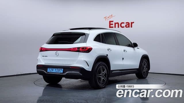 Mercedes-Benz EQA H243 EQA250 AMG пакет, 2022 2
