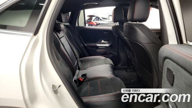 Mercedes-Benz EQA H243 EQA250 AMG пакет, 2022 12