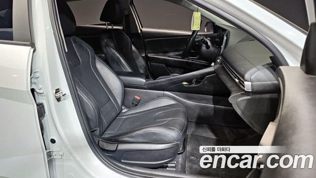 Hyundai Avante (CN7) Modern, 2021 11