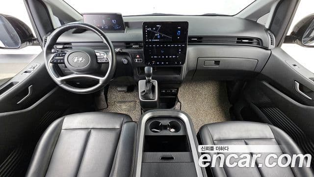 Hyundai Staria Modern, 2022 7
