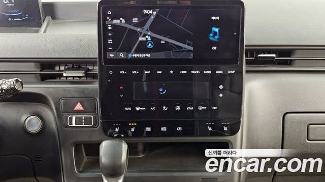 Hyundai Staria Modern, 2022 14