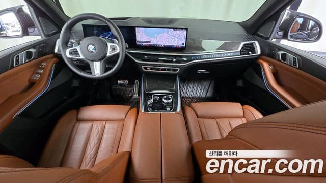 BMW X7 (G07) xDrive 40i M Sport 7인승, 2025 7