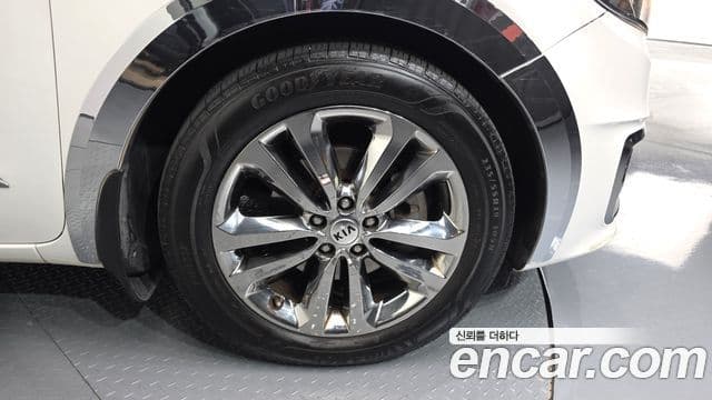 Kia All New Carnival Prestige, 2016 все фото