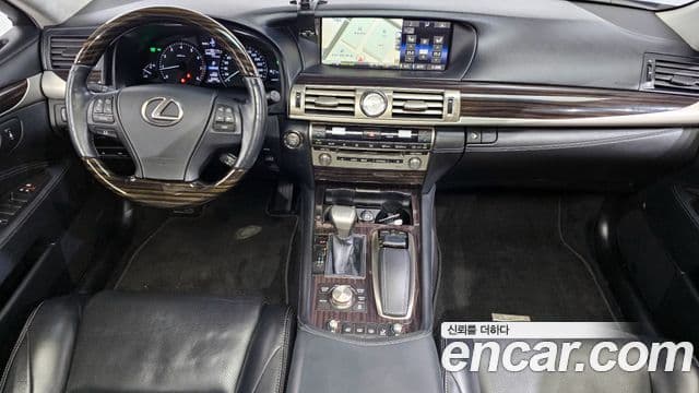 Lexus LS460 XF40, 2015 7