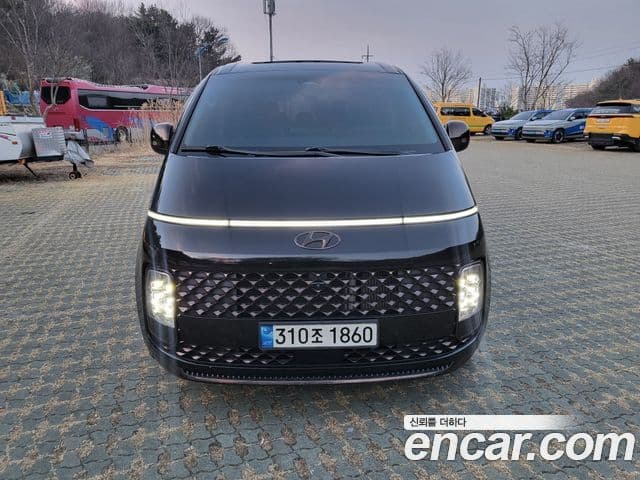 Hyundai Staria Inspiration, 2022 2