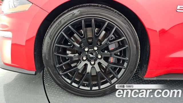 Ford Mustang GT кабриолет, 2022 все фото