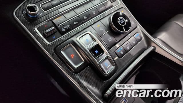 Hyundai The / новый New Santa Fe Prestige, 2022 9