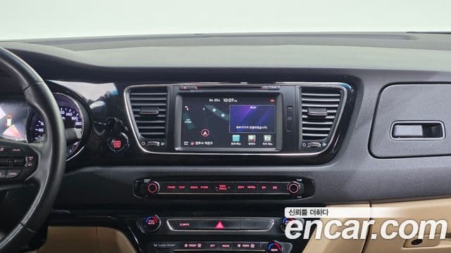 Kia All New Carnival бензин 9인승 High Limousine(компания по спецнадстройкам), 2018 16