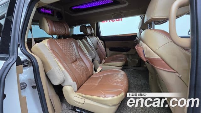 Kia All New Carnival бензин 9인승 High Limousine(компания по спецнадстройкам), 2018 19
