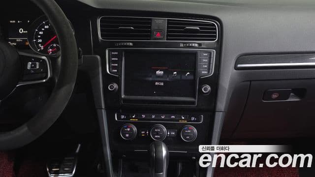 Volkswagen Гольф 7세대 2.0 GTI, 2016 14