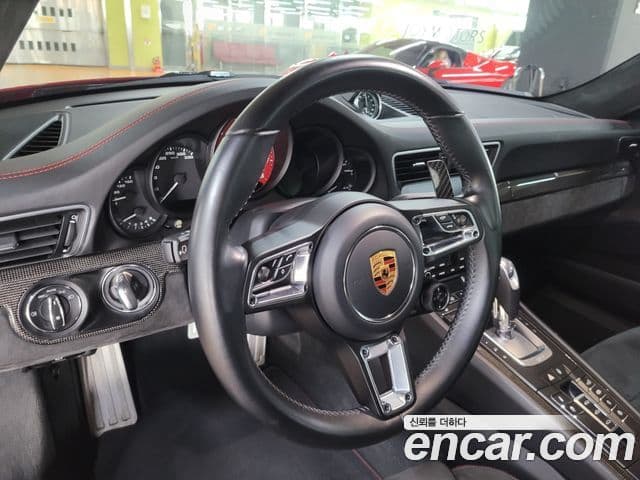 Porsche 911 991, 2019 13