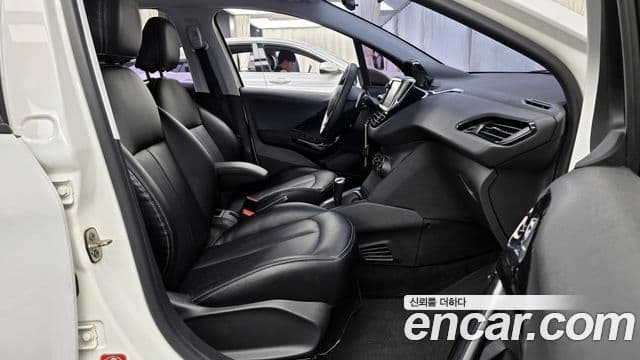 Peugeot 208 1.4 e-HDi Eco 5도어, 2016 11