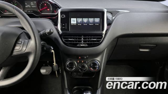 Peugeot 208 1.4 e-HDi Eco 5도어, 2016 14