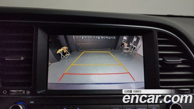 Hyundai Avante AD 1.6 GDI Value Plus, 2018 17