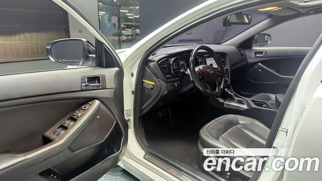 Kia K5 Noblesse, 2013 11