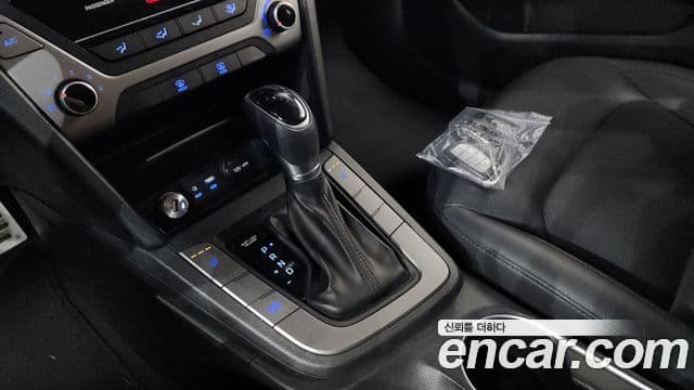 Hyundai Avante AD 1.6 GDI Value Plus, 2018 9