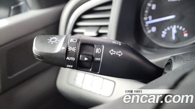 Hyundai Avante AD 1.6 GDI Value Plus, 2018 14