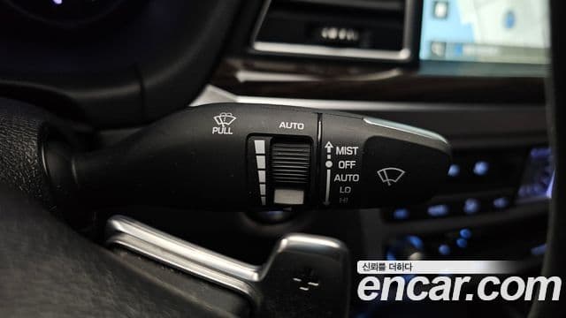 Genesis G80 Premium Luxury, 2018 17