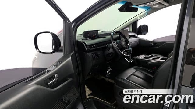 Hyundai Staria Modern, 2022 10