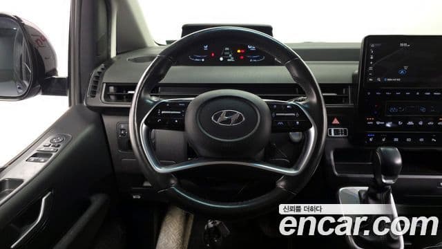 Hyundai Staria Modern, 2022 14