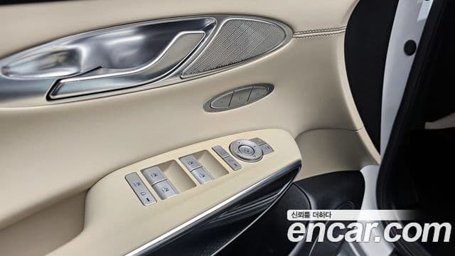 Genesis GV70, 2023 16