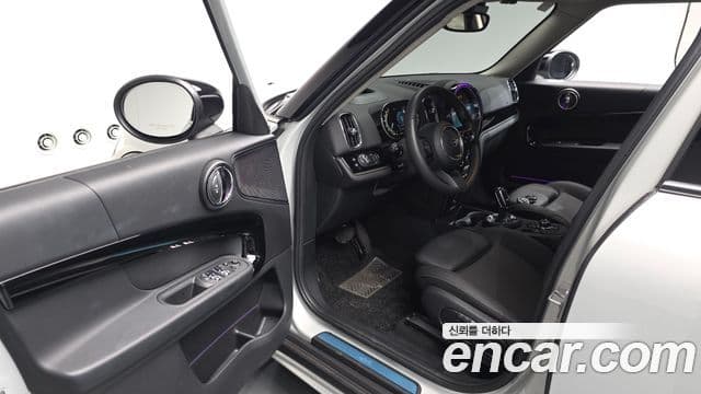 Mini Cooper Countryman 2세대, 2023 11