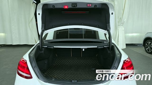 Mercedes-Benz E-класс W213 Avantgarde, 2020 20