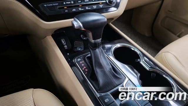 Kia The / новый New Carnival Special, 2019 9