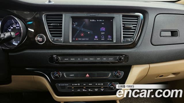 Kia The / новый New Carnival Special, 2019 14