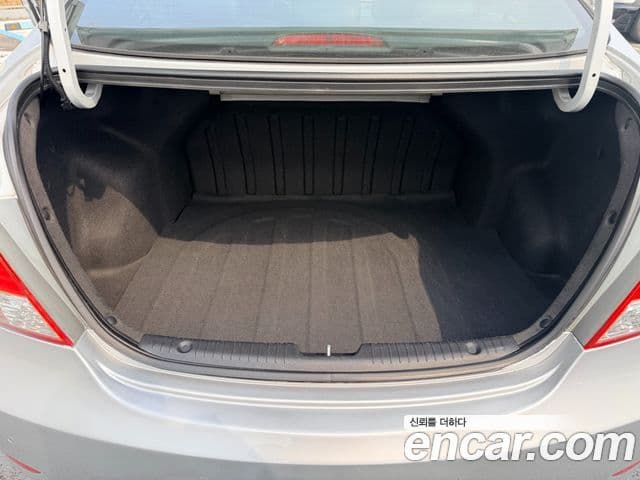 Hyundai Accent(новый кузов / новое поколение) Premier, 2011 14