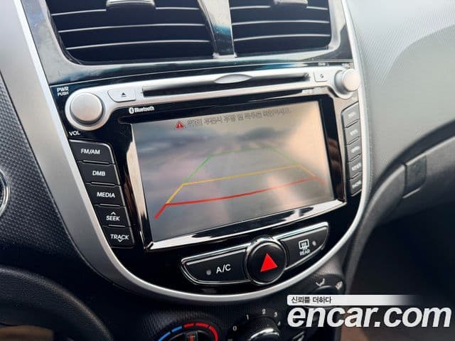 Hyundai Accent(новый кузов / новое поколение) Premier, 2011 19