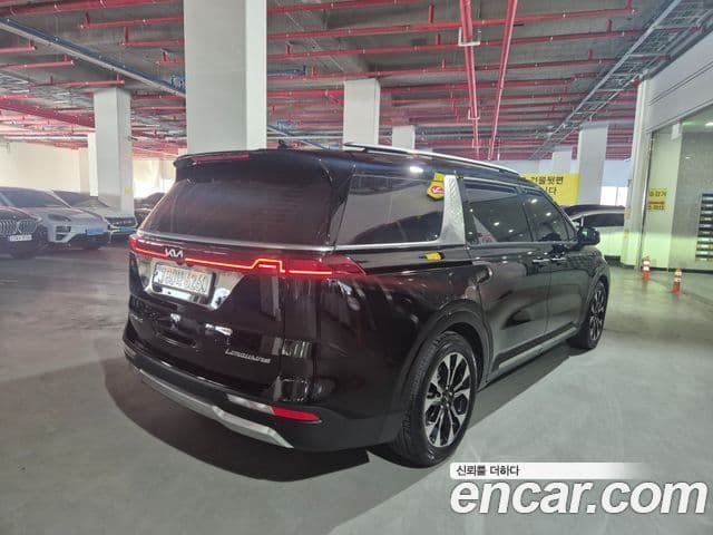 Kia Carnival 4세대 Signature, 2021 2