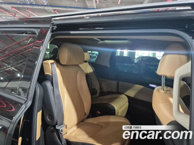 Kia Carnival 4세대 Signature, 2021 10
