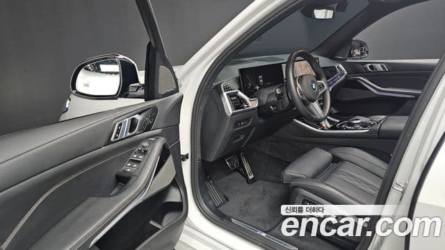 BMW X5 (G05) xDrive 40i M Sport, 2025 11