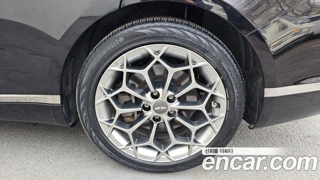 Genesis G80 (RG3) бензин 2.5 турбо AWD, 2021 все фото