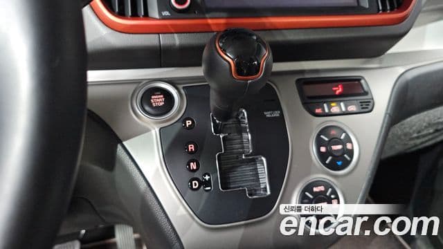 Kia The / новый New Ray Signature, 2022 9