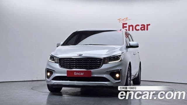 Kia The / новый New Carnival Luxury, 2019 3