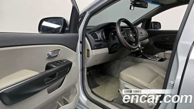 Kia The / новый New Carnival Luxury, 2019 11