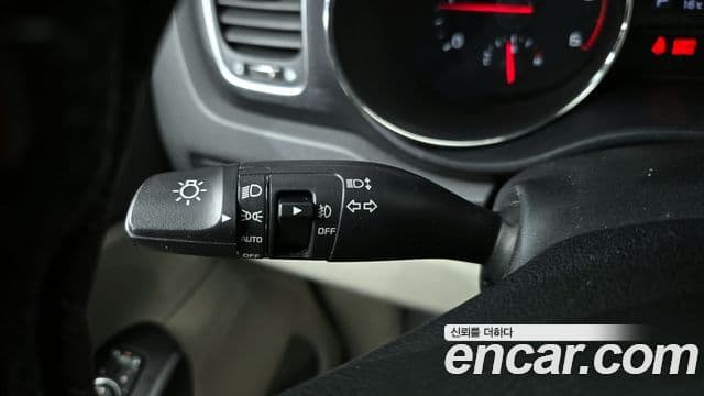 Kia The / новый New Carnival Luxury, 2019 18