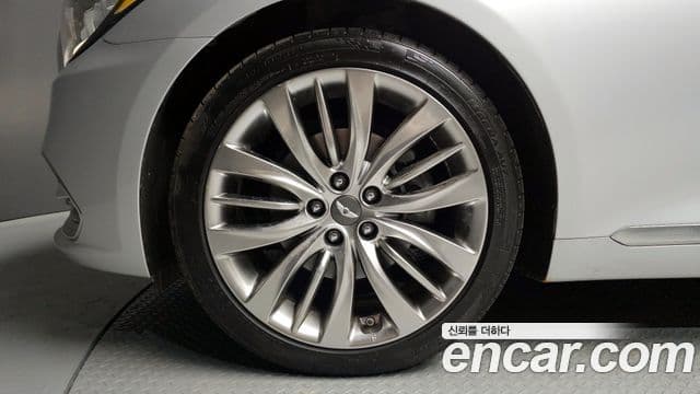 Genesis G80 Premium Luxury, 2017 все фото