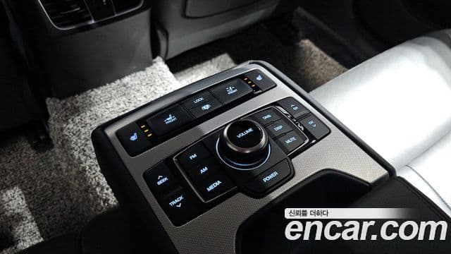 Genesis G80 Premium Luxury, 2017 18