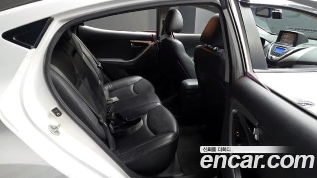 Hyundai Avante MD M16 GDI top, 2012 12